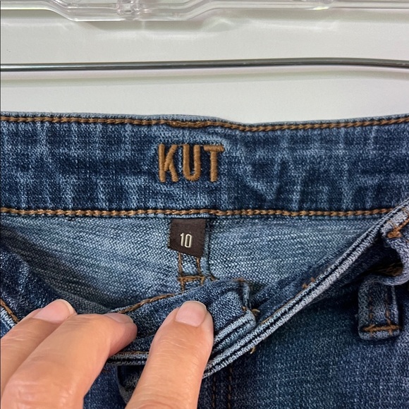 Kut from the Kloth Women's Dark Blue Ankle Jeans - Picture 2 of 7